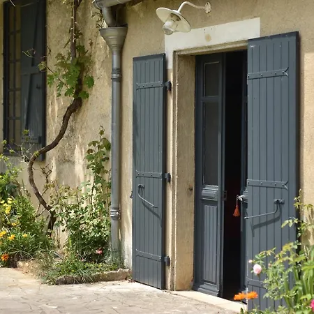 فندق مبيت وإفطار Un Jardin Et Trois Maisons